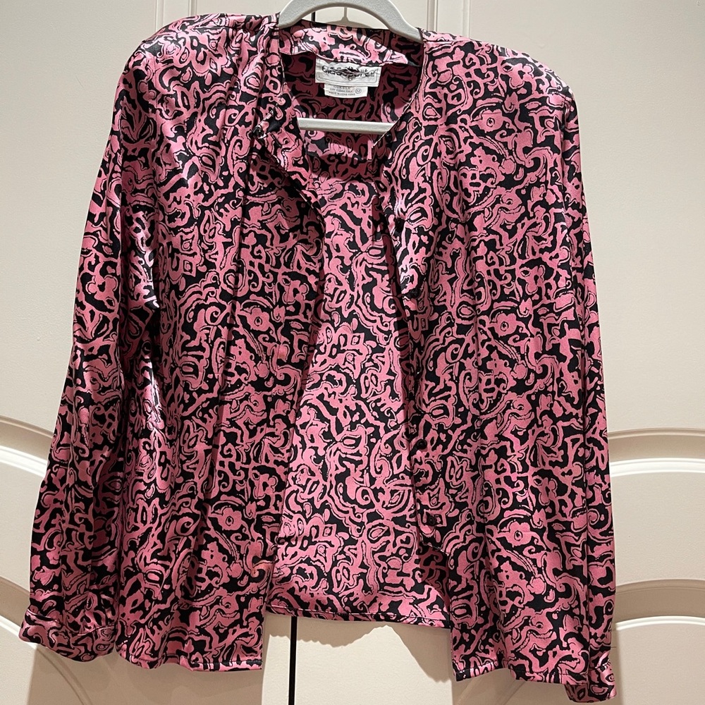 100% silk vintage blouse❣️